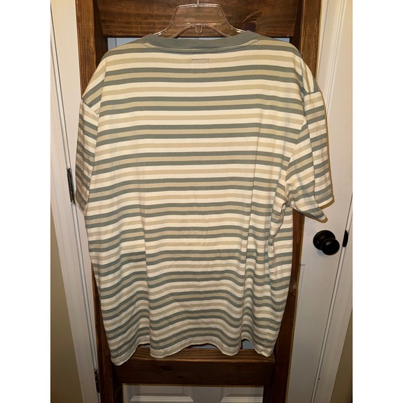 GUESS EST 1981 Striped T Shirt Mens XL Green White Tan Short Sleeve Tee - Picture 3 of 3